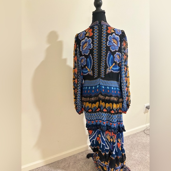 FARM Rio Vibrant Long Sleeve Maxi Dress - Picture 7 of 14